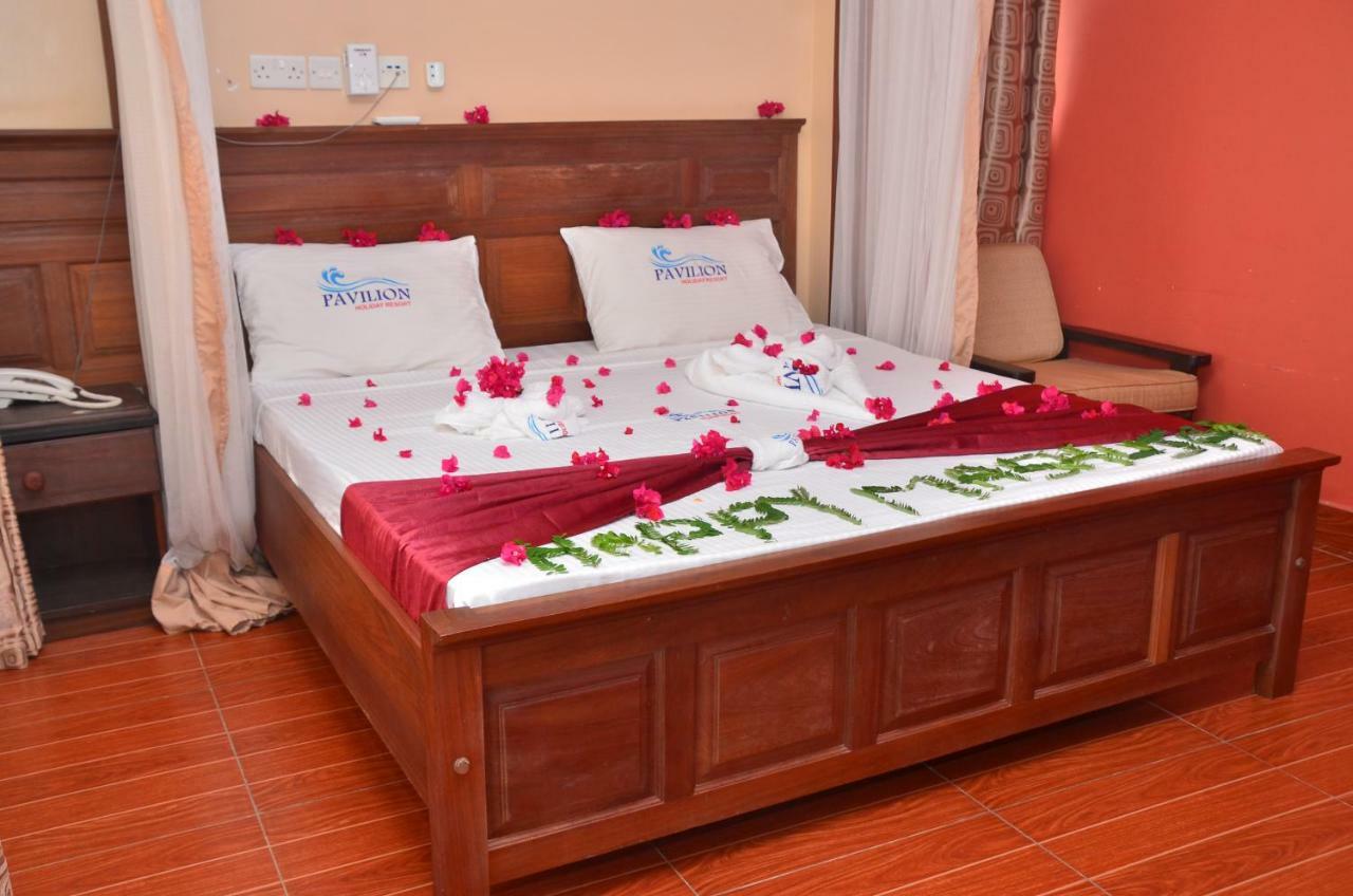 Pavilion Holiday Resort Bamburi Exterior foto